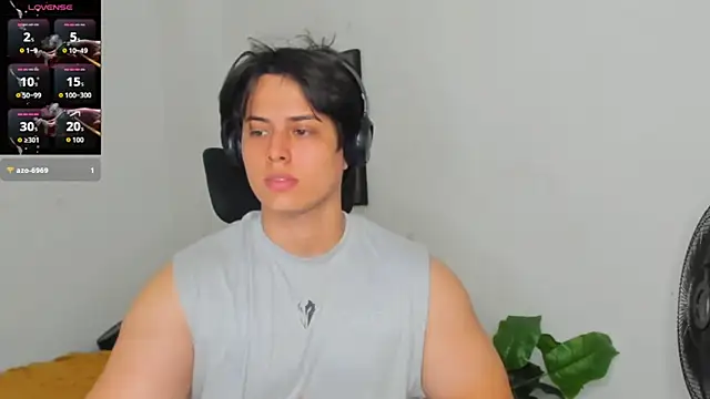 Thom_Ohtani's Live XXX Chat