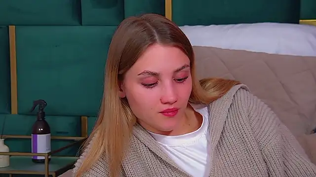 StacyEvances – Naživo XXX chat
