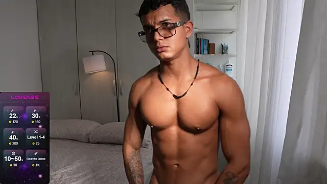 Paradise_boy__ লাইভ XXX চ্যাট