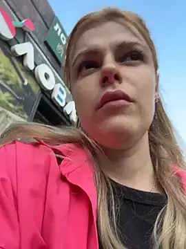 Živý XXX chat HarrietDart