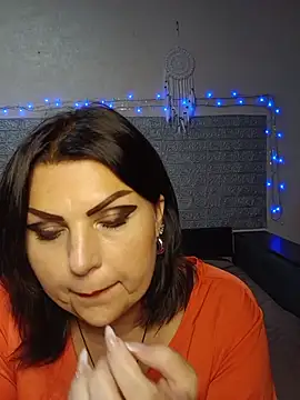 צ'אט XXX בשידור חי של kataleya94