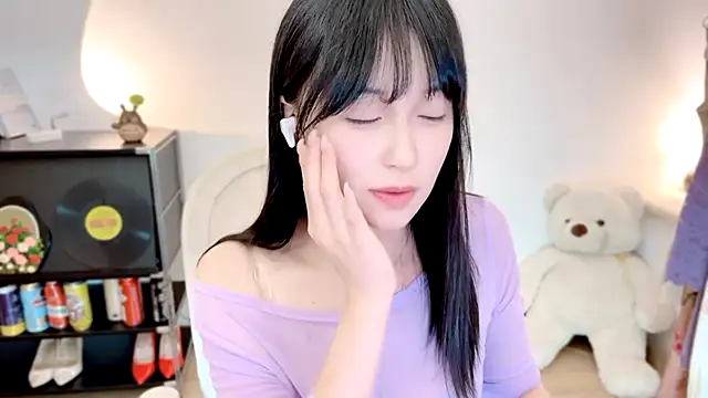 Onechestnut Live XXX-chat