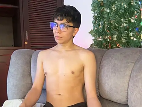 ThomasTorress Pertunjukan Webcam