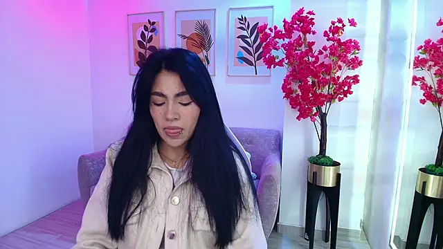 Rainy_doll's Live XXX Chat