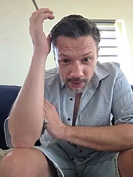 tomek84 Live XXX-Chat