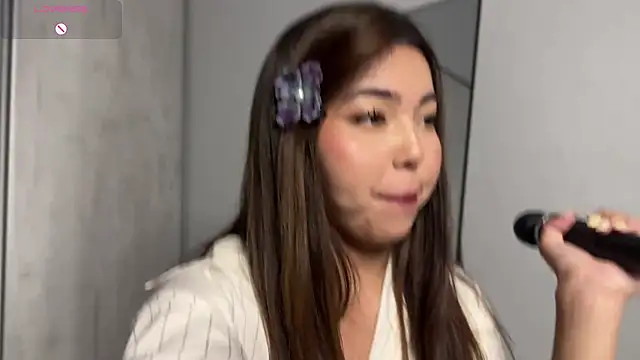 Chat XXX en directo de mistybunnyy