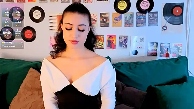 Maya_Rogerss: онлайн-секс-чат