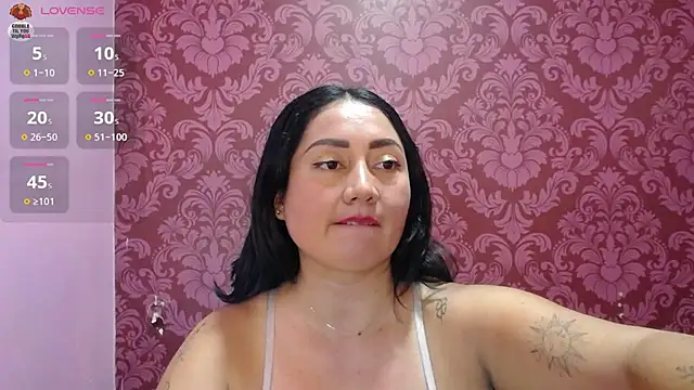 juliana_diaz's Live XXX Chat