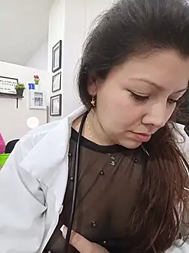 SARA_21-'s Live XXX Chat