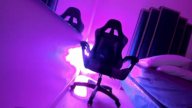 XXX chat uživo modela Rances40