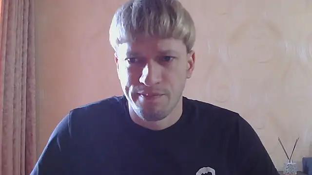 Chat +18 de frama666 ao vivo