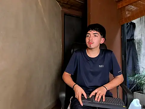 AxelStong Live XXX-Chat
