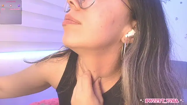 sweettvera Chat XXX in diretta