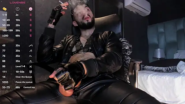 MarkWalker__ XXX чат на живо