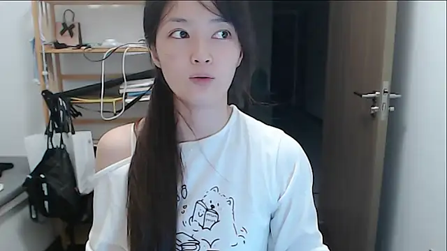 Mimi-cnbaby's Live XXX Chat