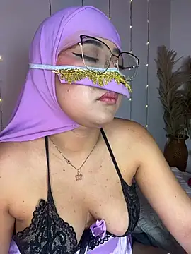 צ'אט XXX בשידור חי של Maisa_issa