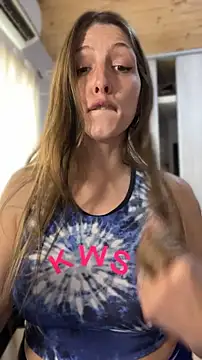 Irisdollmagic's Live XXX Chat