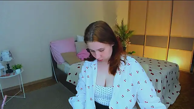 MooonlightSkyn Live XXX chat
