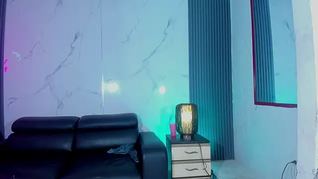 Kleymon_hot's Webcam Show
