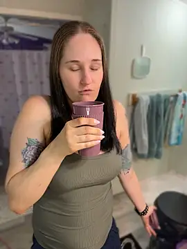 lolabunny9's Live XXX Chat