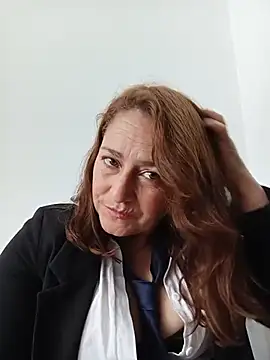 LUISA--30 라이브 XXX 채팅