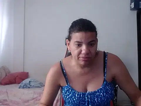 Adriana_0312 라이브 XXX 채팅