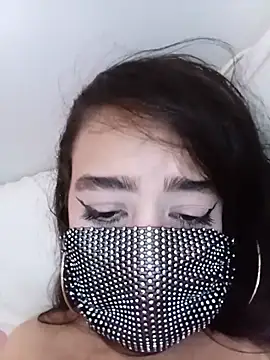 Salimasexy@xh Adlı Modelin Canlı XXX Sohbeti