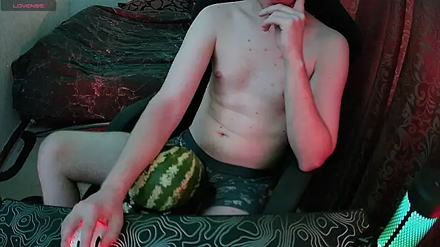 ZXCENSORED-のライブXXXチャット