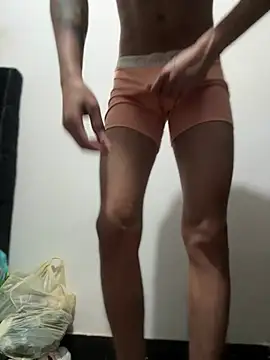 TavoHot_ Chat XXX in diretta