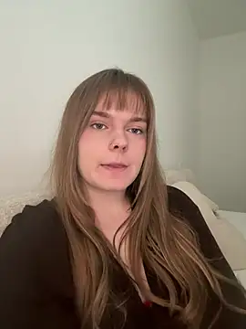 LisaFreierxx Adlı Modelin Canlı XXX Sohbeti