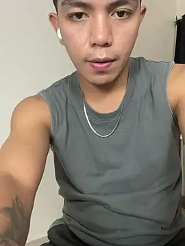 Hunky_paul 现场XXX聊天