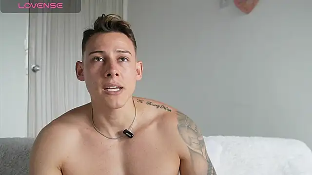 Muscle_King_Cum: απευθείας συνομιλία ΧΧΧ
