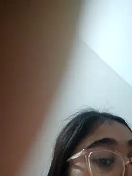 Chat +18 de Its_sanvi ao vivo