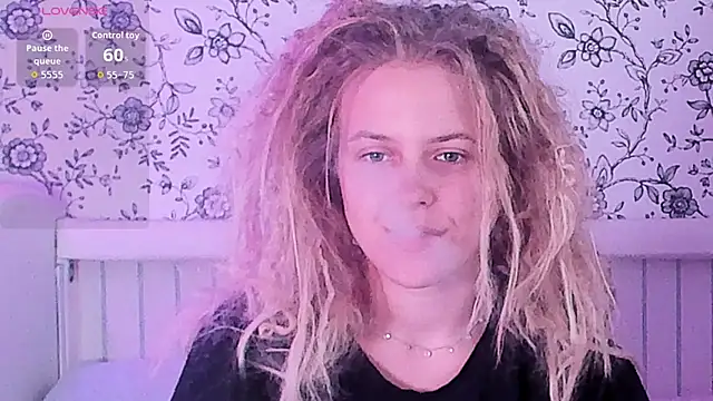 AngelAnty's Live XXX Chat