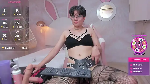 Chat +18 de abby_cherry4u ao vivo