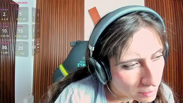 XXX chat uživo modela nina_daft