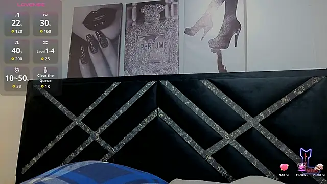 Un_Sluttyy 现场XXX聊天
