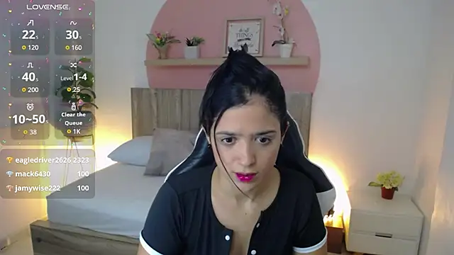 Chat XXX en directo de lucia_henao_