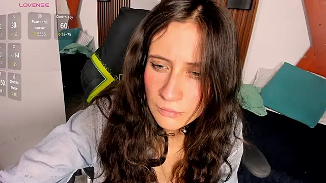 Онлайн чат XXX nina_daft