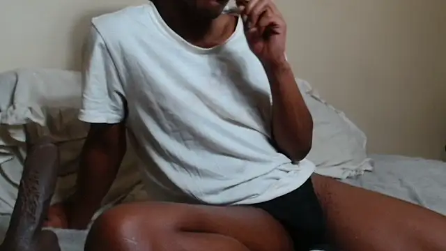 KinkyJXxX 现场XXX聊天