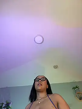 YariRose Live XXX-chat
