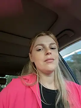 Živý XXX chat HarrietDart