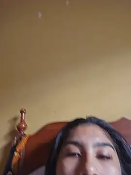skinnyrox Adlı Modelin Canlı XXX Sohbeti