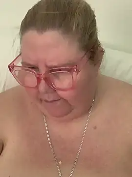 TheMotherPearl's Live XXX Chat