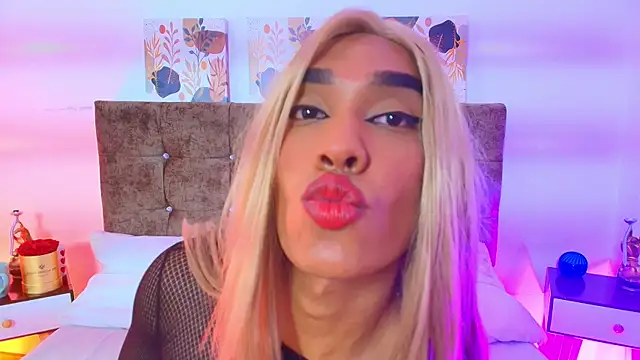DanikaPaterrson's Live XXX Chat