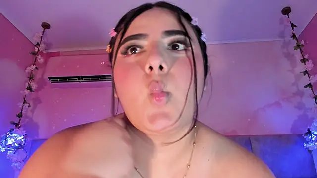 Emiily_Grace Chat XXX live