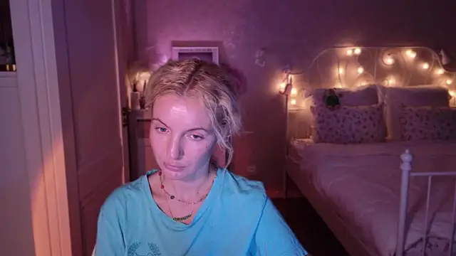aestetick Adlı Modelin Canlı XXX Sohbeti