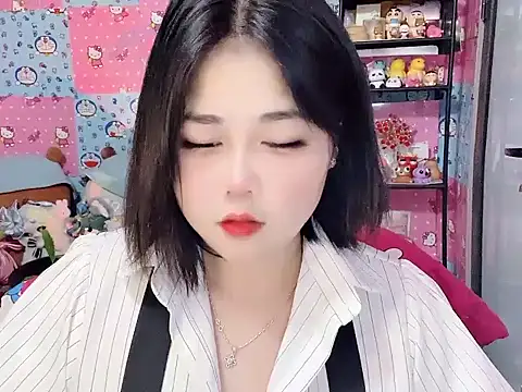 Nhanlu009's Live XXX Chat