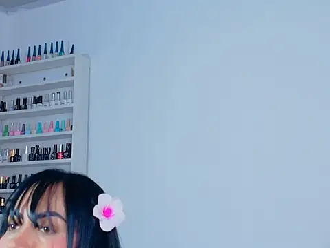 LunaraVelvett's Live XXX Chat