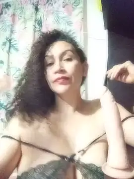 Czat XXX na żywo – paulett15